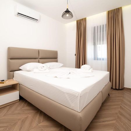 Hotel Akar Ulcinj Exteriér fotografie